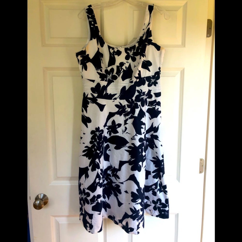 Dark navy and white summer dress